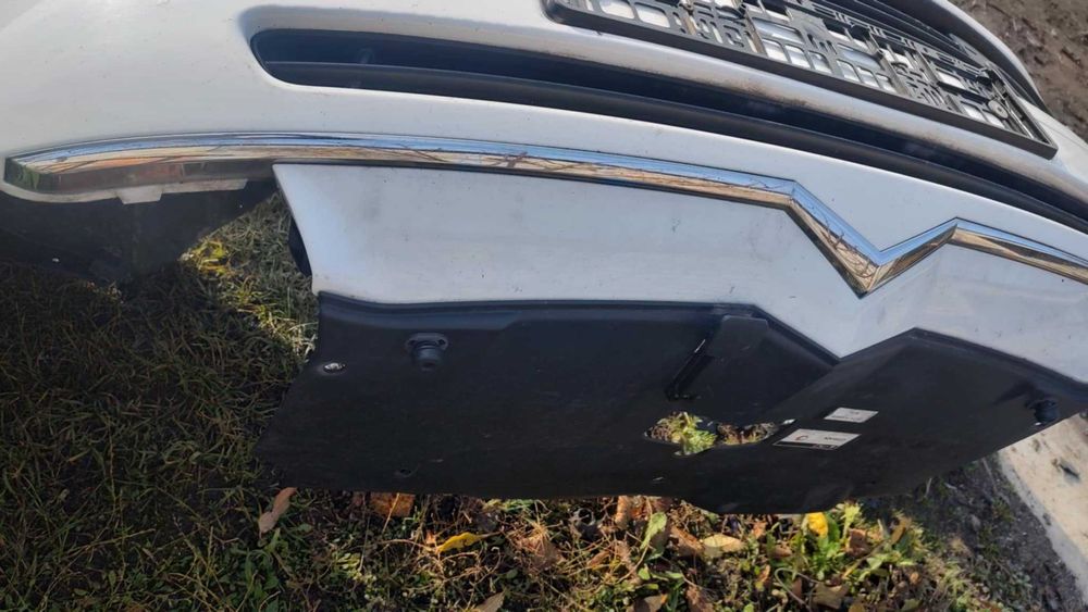 Zderzak kompletny przód przedni Citroen c5 III x7 spryski EWPB