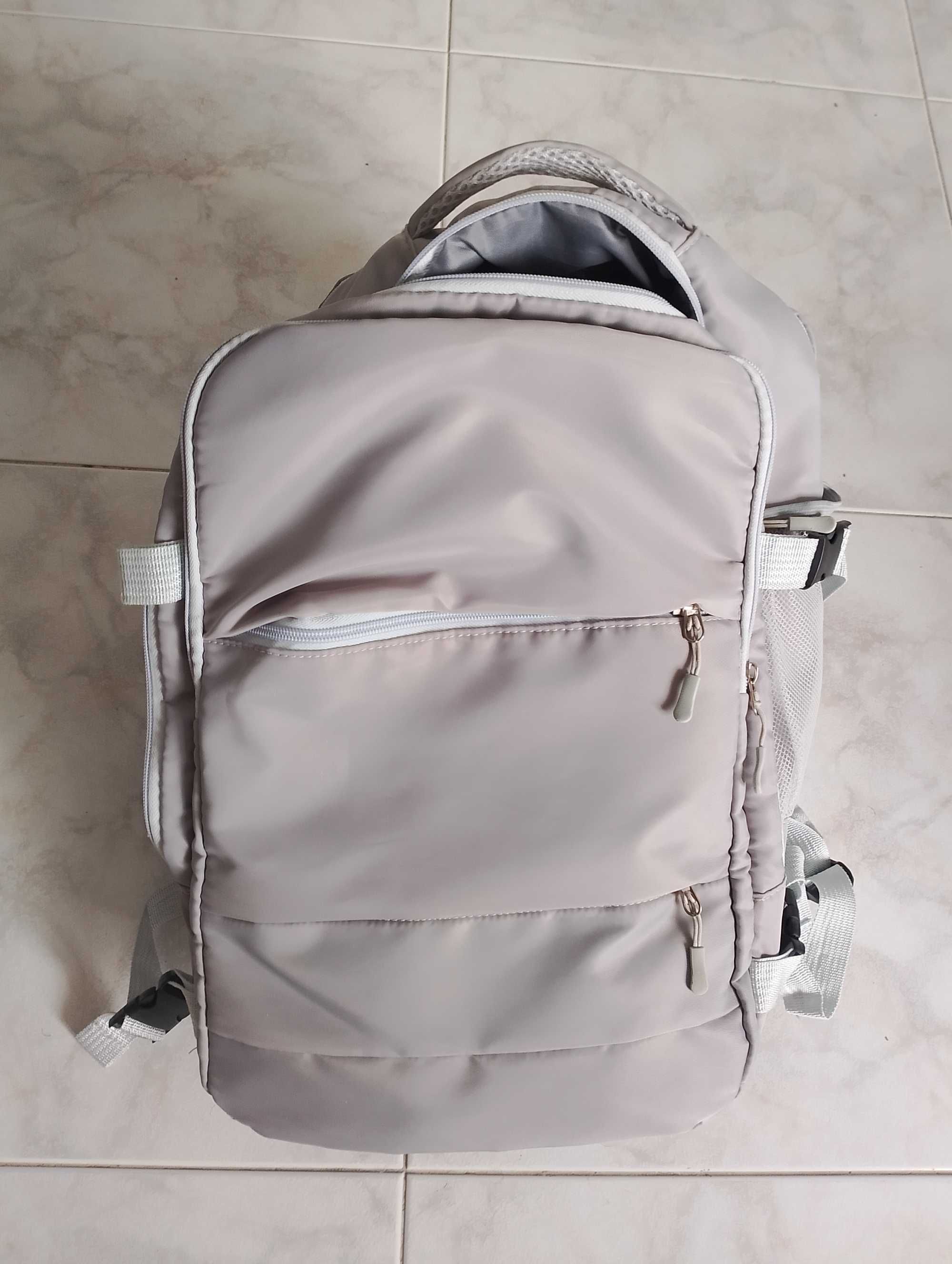 Mochila De Viagem/Computador e muito Resistente