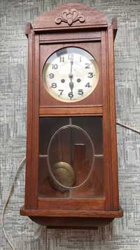 Продам антикварний настінний годинник