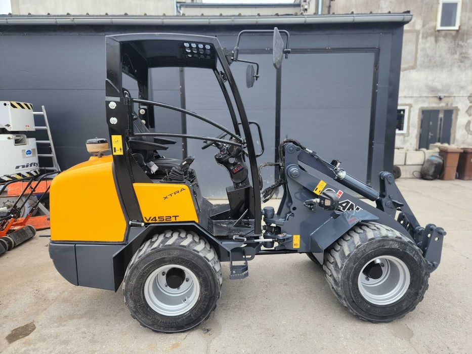 Ładowarka Giant V452 xtra HD - 2019 r - 628 mth