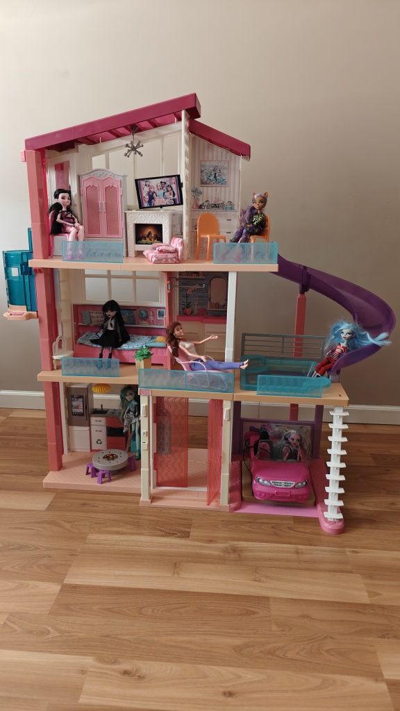 Barbie Dreamhouse