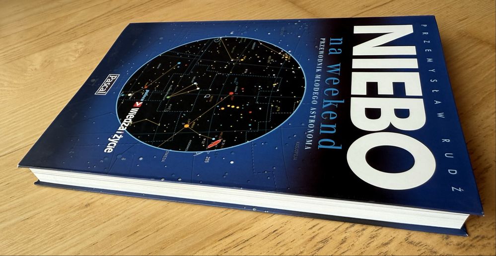 Niebo na weekend. Przewodnik młodego astronoma – P. Rudź, PASCAL 2003