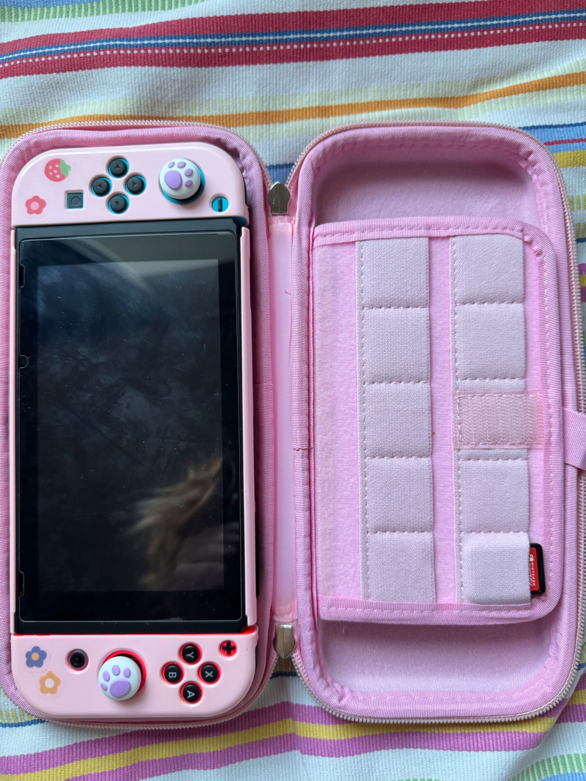 Nintendo Switch + bolsa e acessórios - como novo
