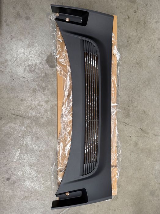 Tesla Model Y Juniper  1930438-00-C