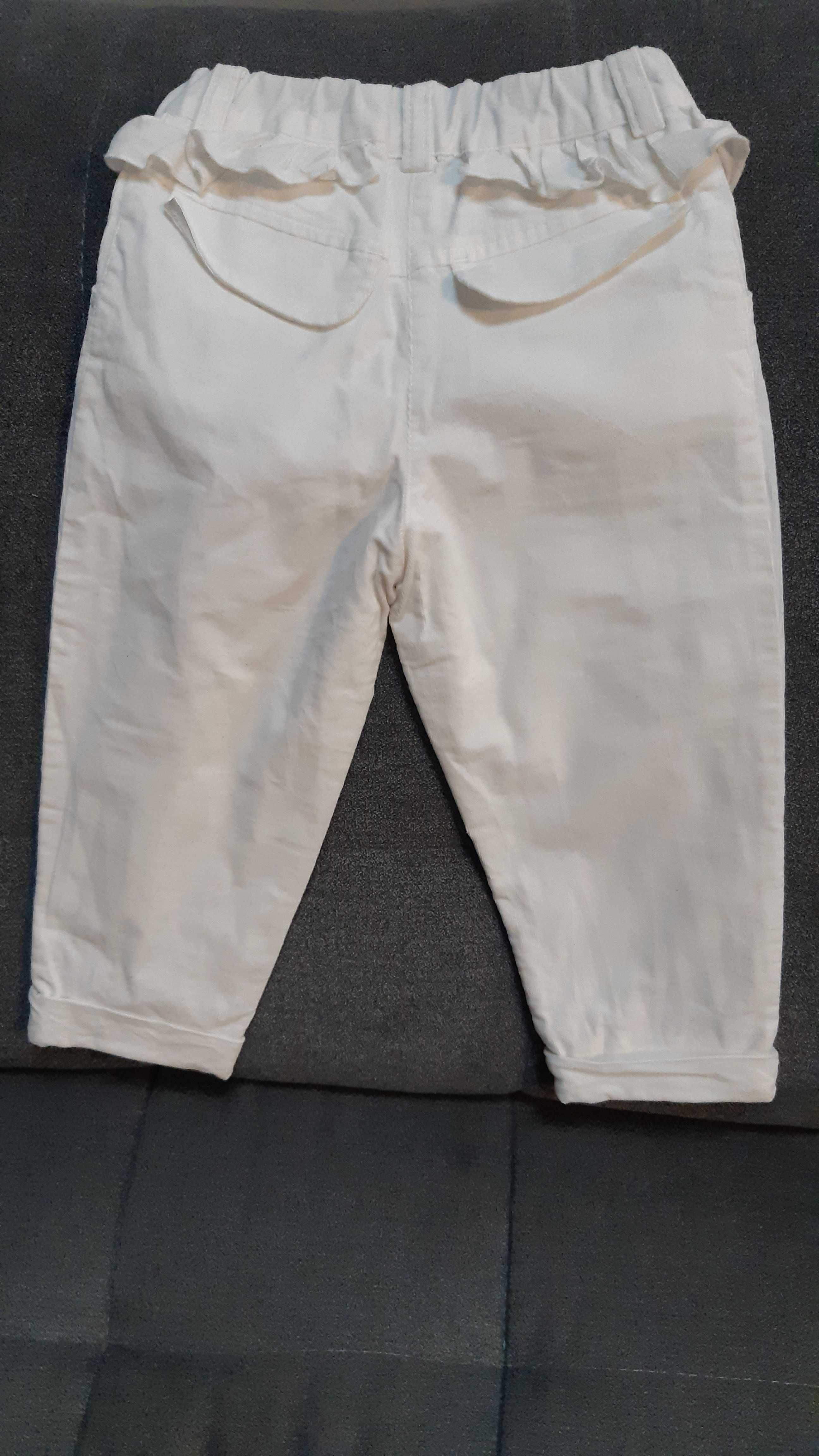 Białe sztruksowe spodnie Wójcik 92 dla dziewczynki