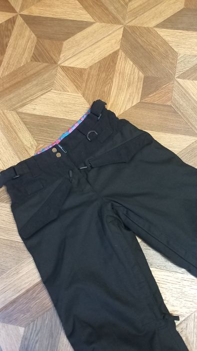 Сноуборд ,лыжные штаны XS/S,West Beach 10000mm ,матовые