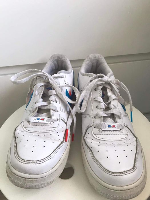 Buty młodzieżowe adidasy trampki białe Nike Air Force 1 LV8 KSA (GS)