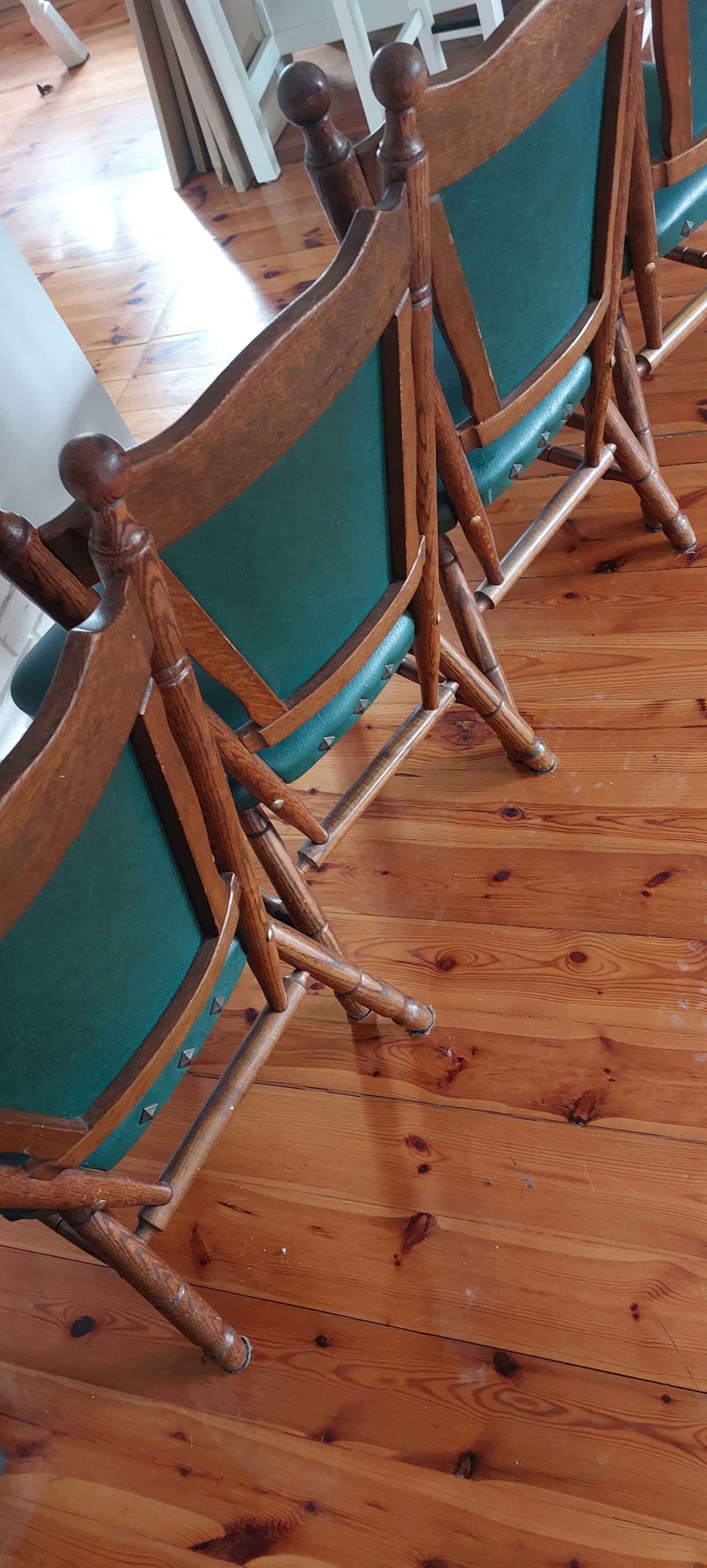 Komplet 4  krzesła drewniane tapicerowane  solidne