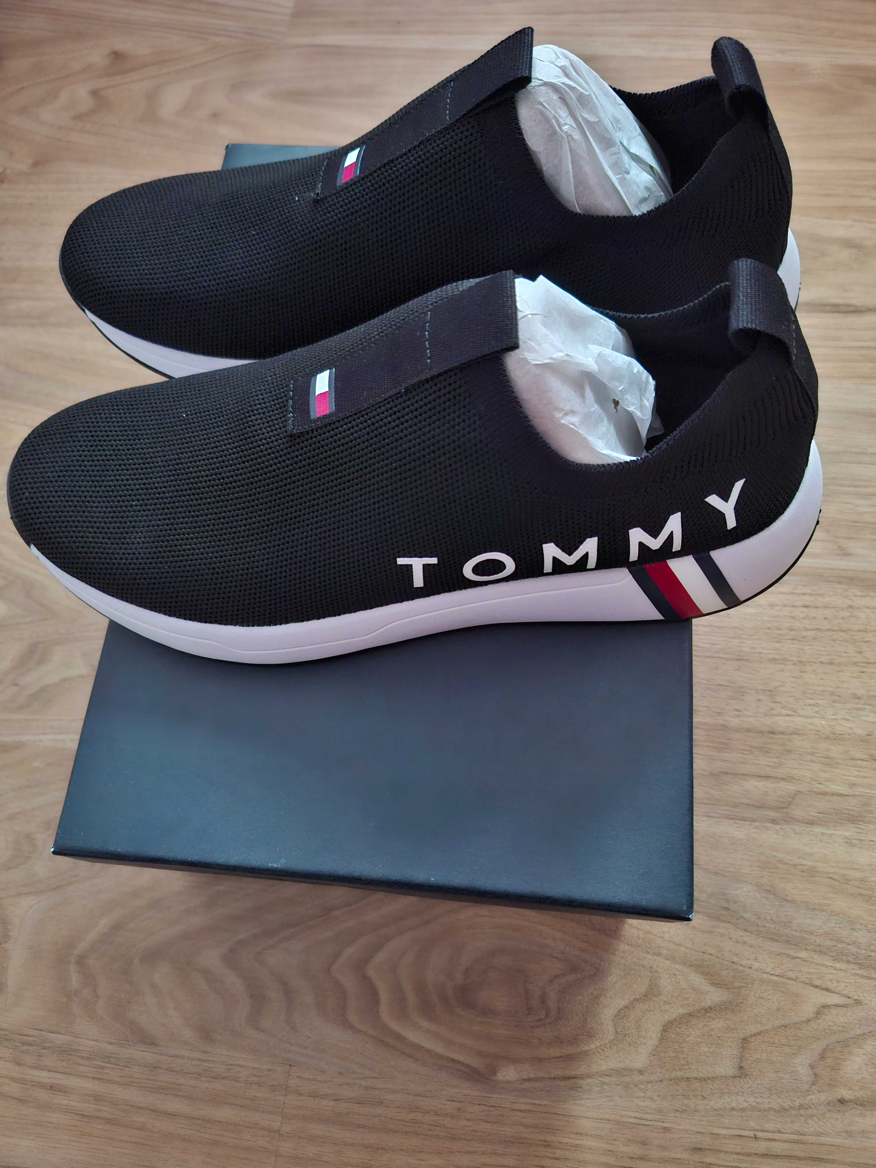 Кроссовки Tommy Hilfiger розмір 9.5