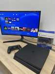 Продам playstation 4 slim 500 gb