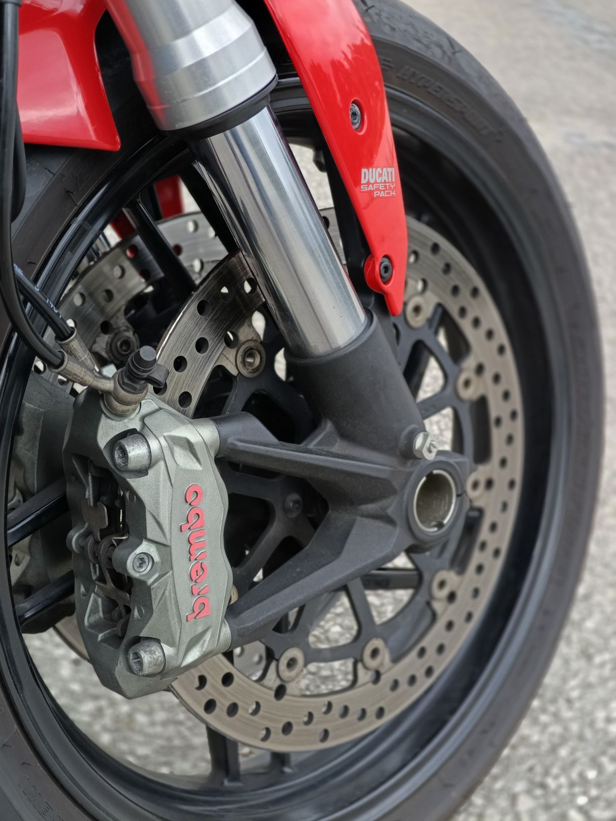 Ducati Monster 1200