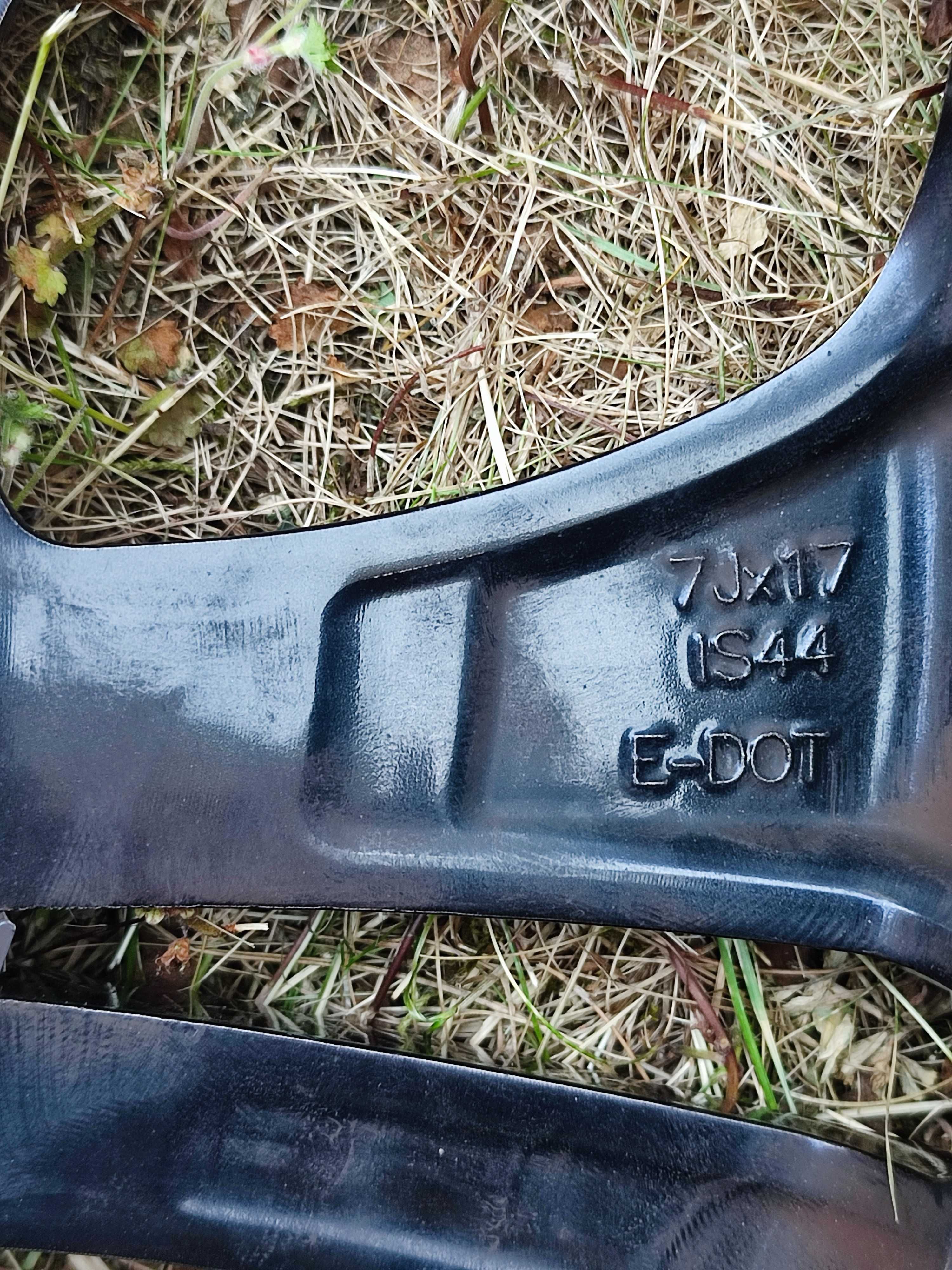 Alufelgi 17 Opel Corsa E OPC i inne 4x100 ET44 PIANO BLACK,PIĘKNY STAN