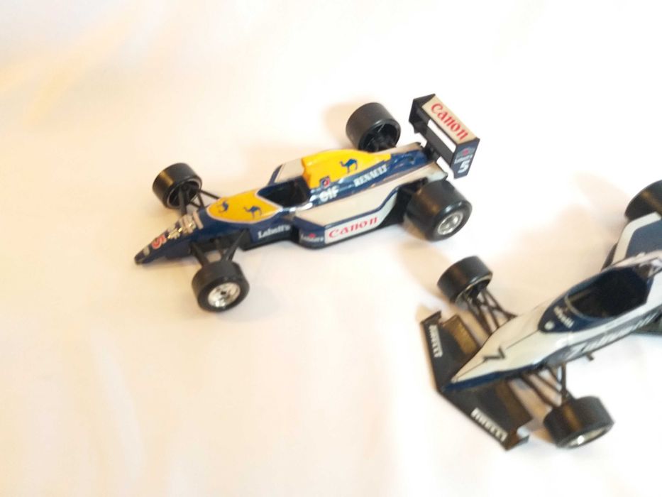 Carrinhos de F1 antigos