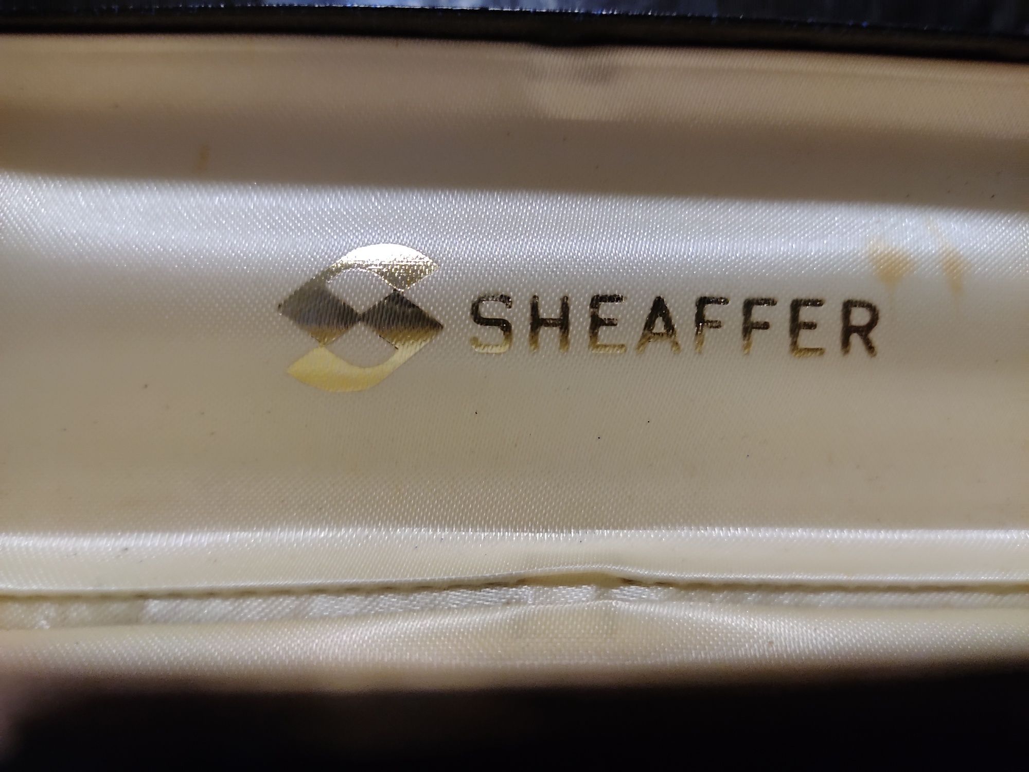 Caixa SHEAFFER vintage.