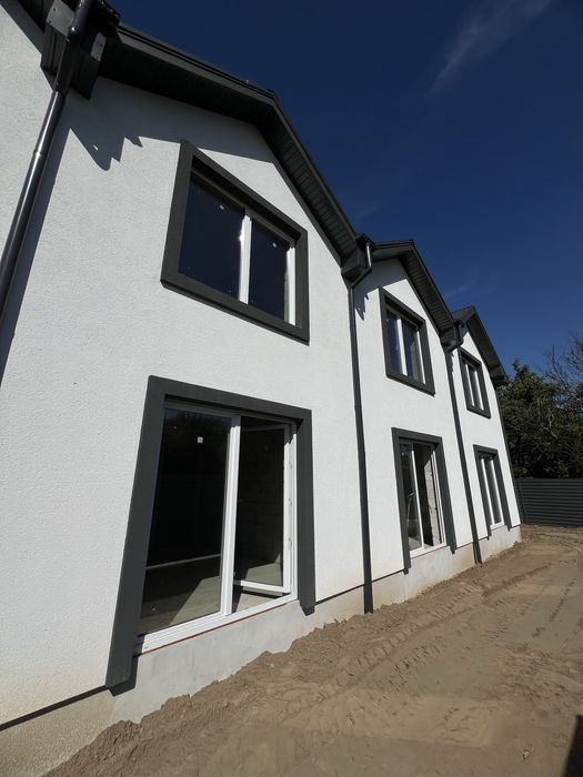 Продам таунхаус 141м2 з БОМБОСХОВИЩЕМ/ ГАЗ/центр. канал./ без комісії