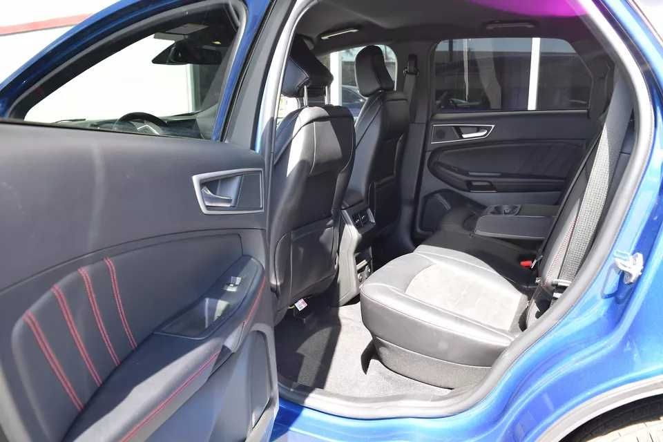 2022 Ford Edge ST-line