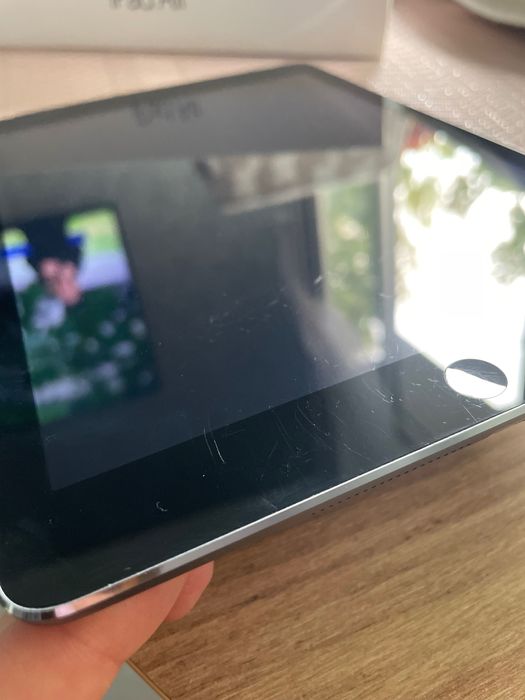 iPad Air model A1475