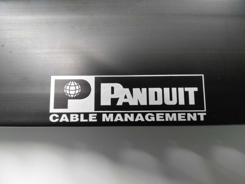 Guia de Cabos para Bastidor - Panduit