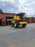 New Holland TC 5070  Kombajn New Holland TC5070