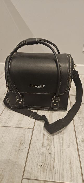 Kuferek kosmetyczny Inglot