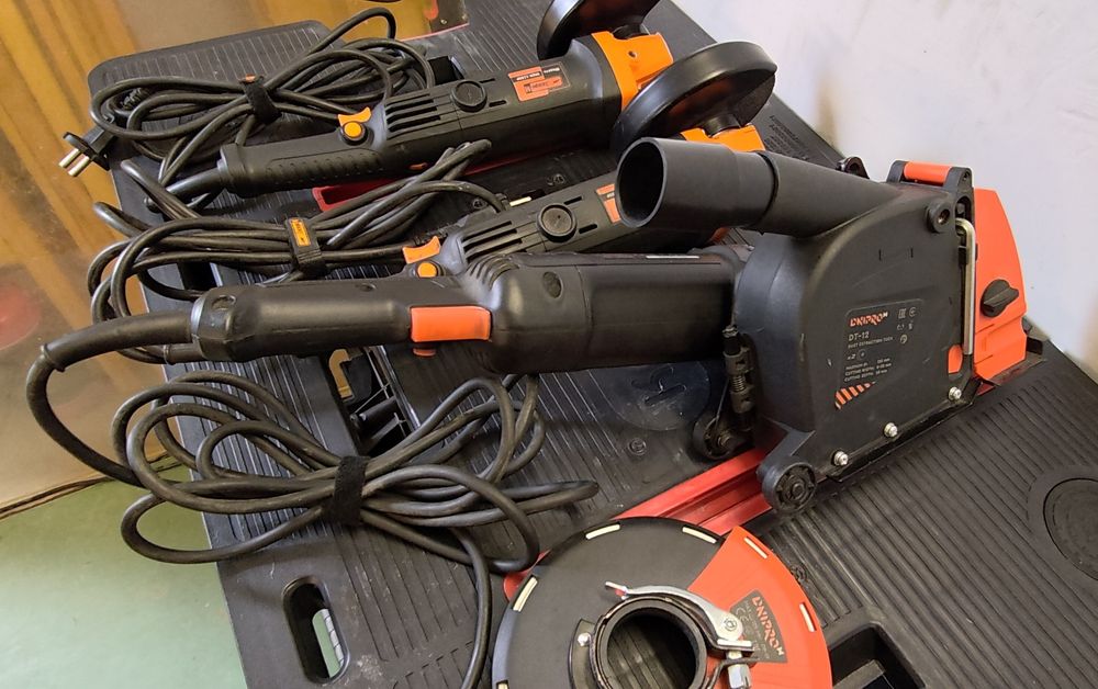 Набір інструменту Dnipro M