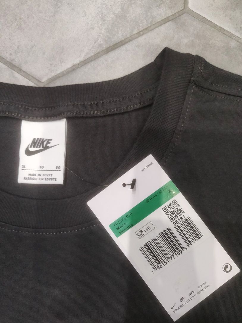 Футболка Nike Size XL Original 100% Cotton