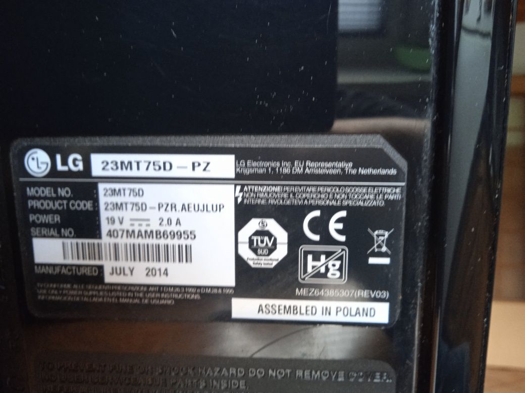 Monitor z tunerem tv 23"