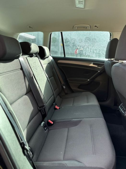 Sprzedam Golf VII 1.6tdi Dsg