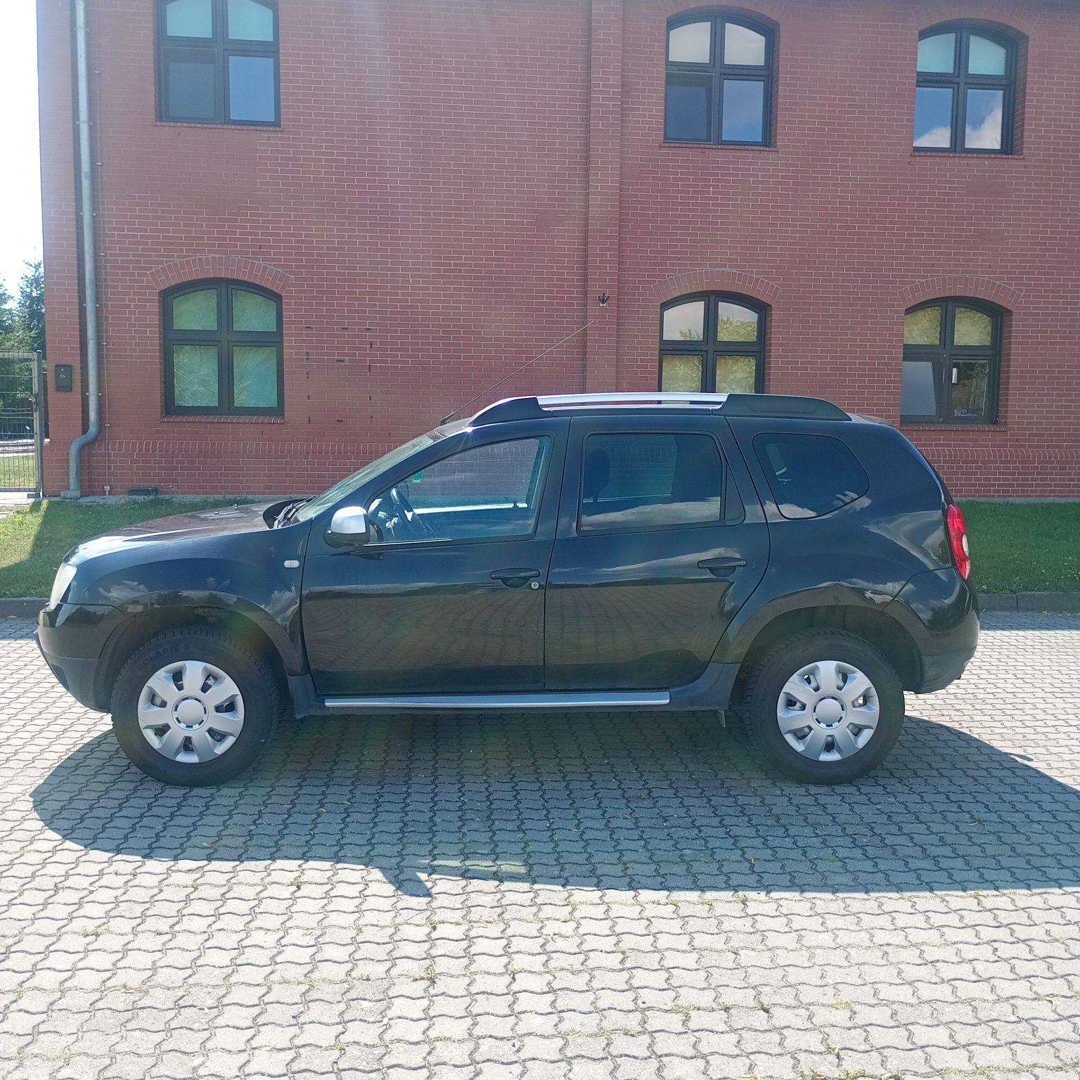 Dacia Duster 1.6 benzyna 2010 rok