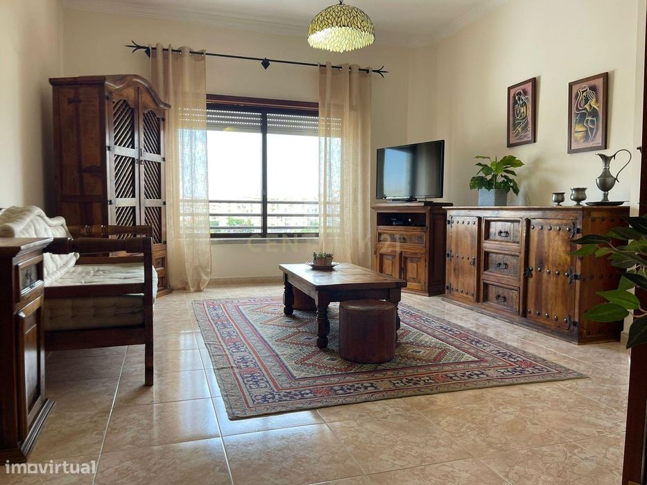 Apartamento T2 com Vista Panorâmica Laranjeiro