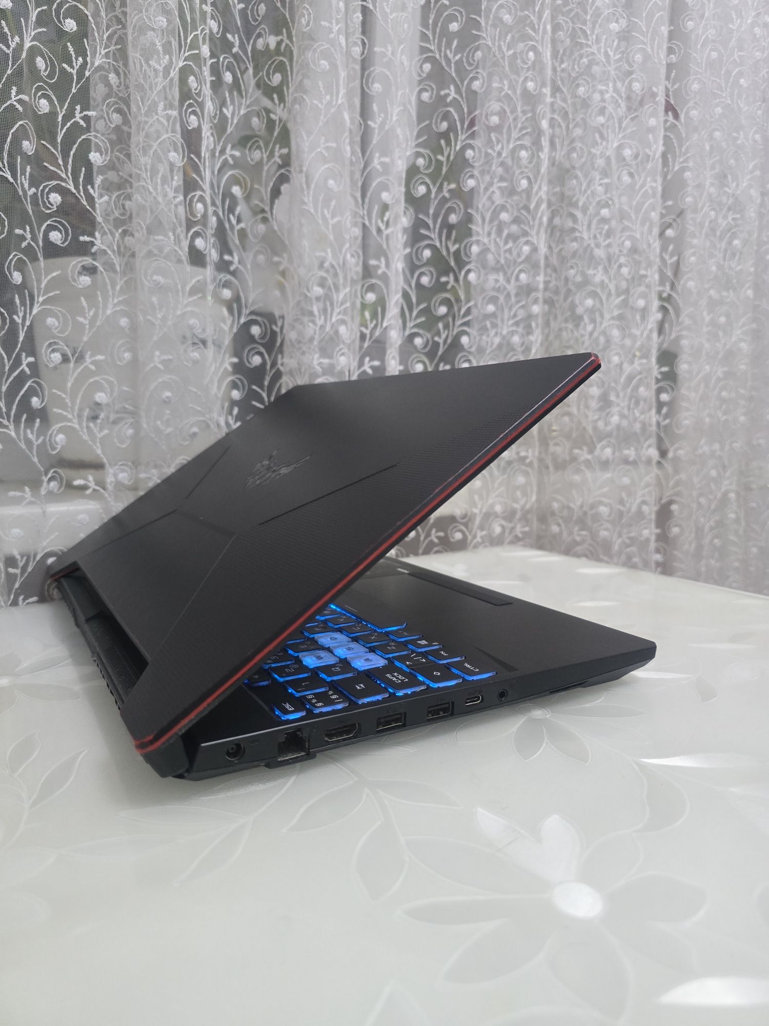 Asus TUF A15/144Hz/Ryzen 7 4800H×16CPU/1660Ti 6GB/RAM:16GB/SSD:512