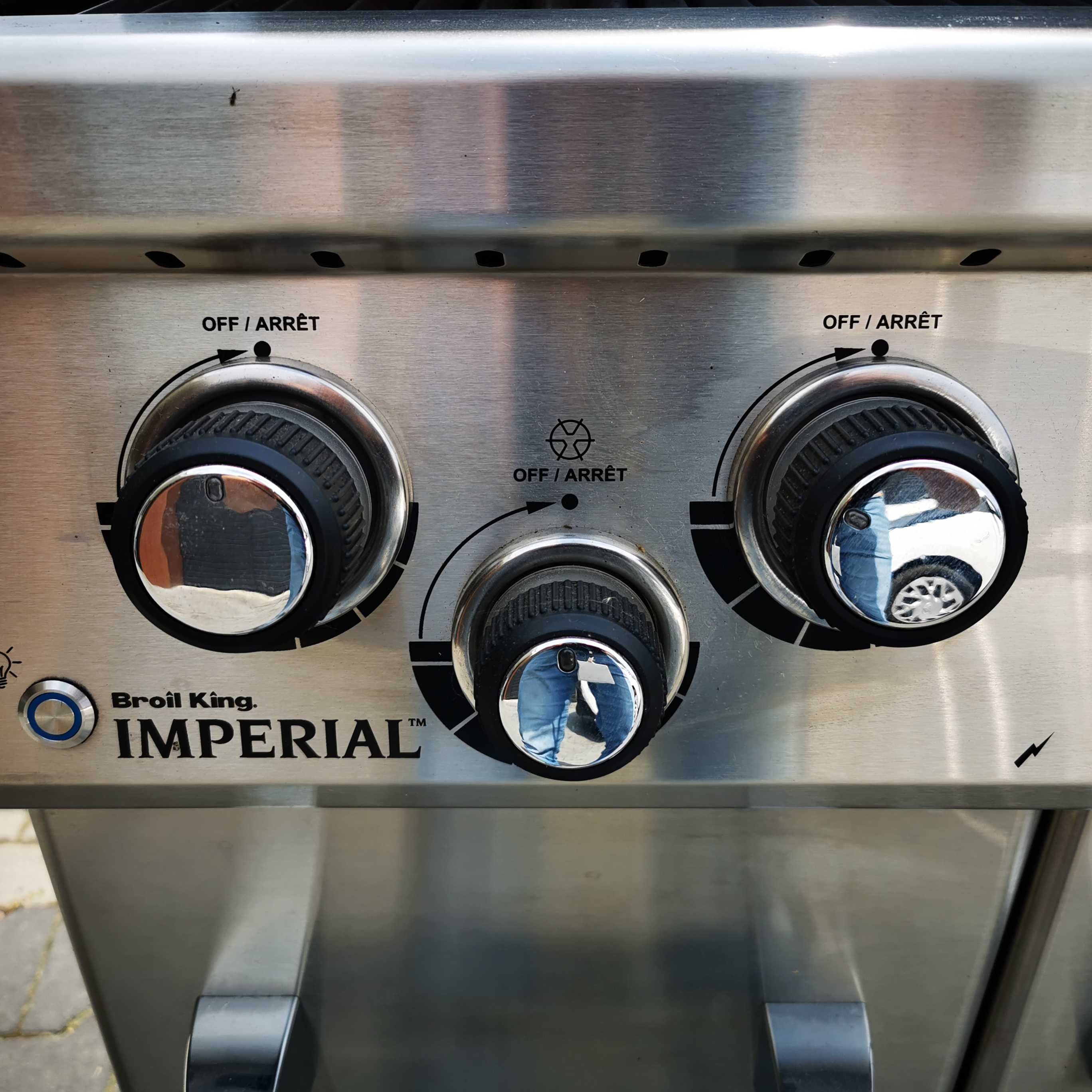 Grill gazowy Broil King Imperial S690