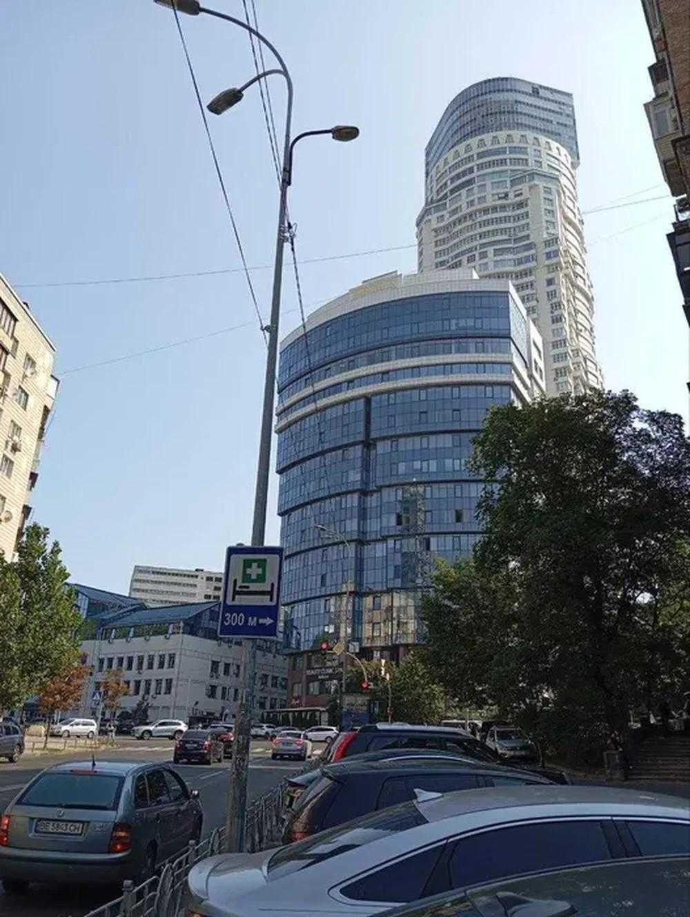 Здам офісне приміщення Київ, Кловський узвіз, Карнегі