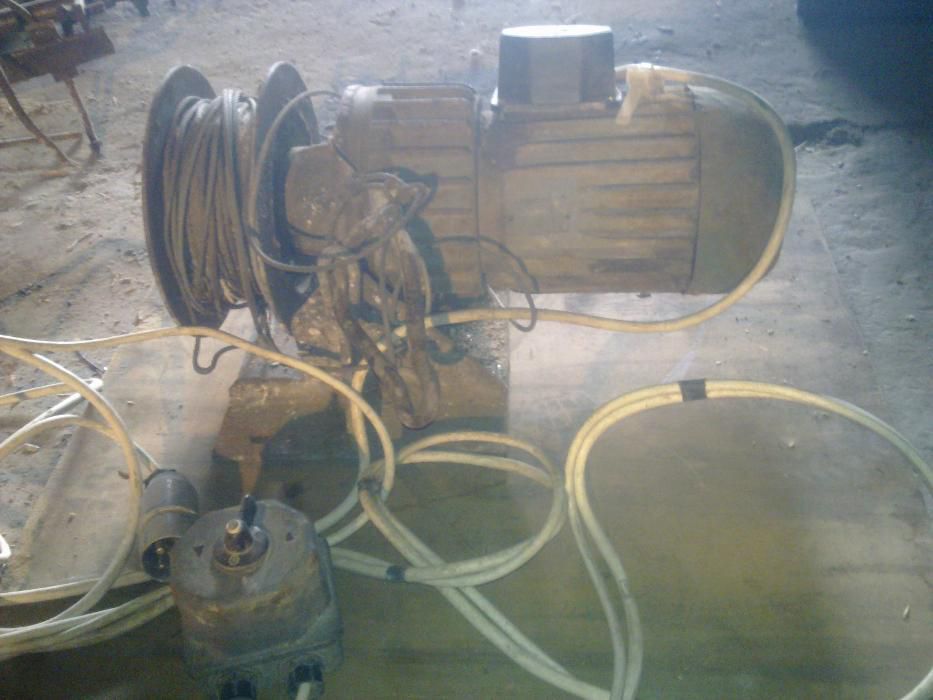 wyciąg elektryczny na budowe