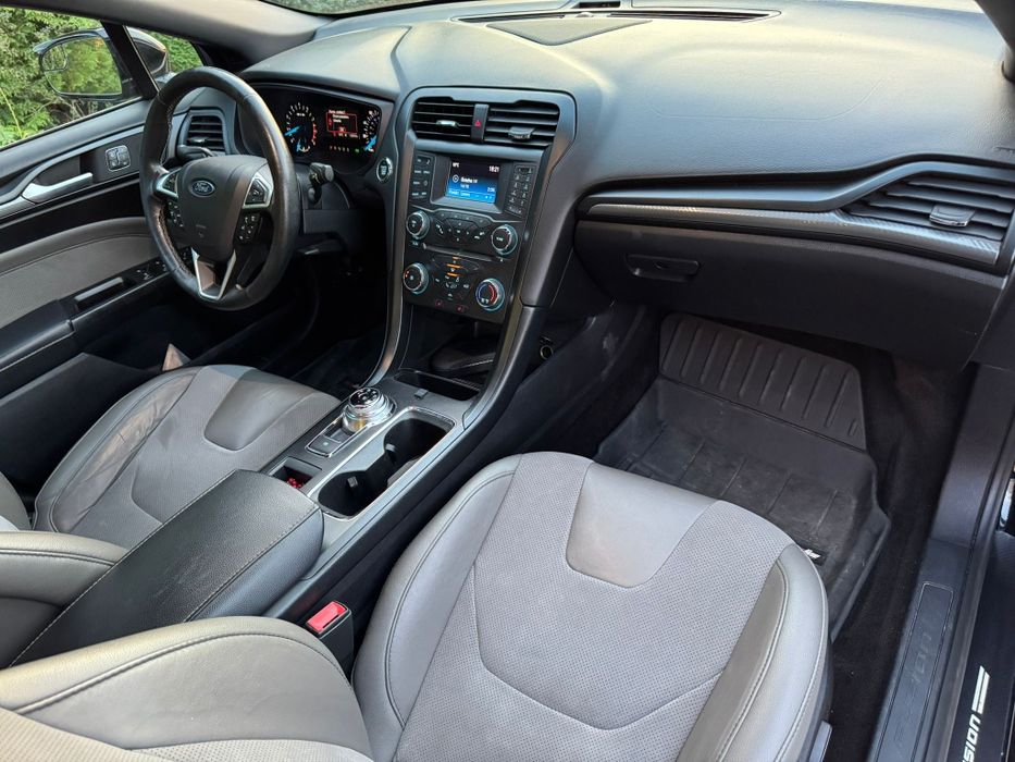 Ford Fusion 2.7 biturbo 334km