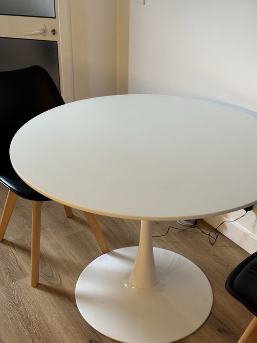 Mesa de jantar redonda branca 100cm