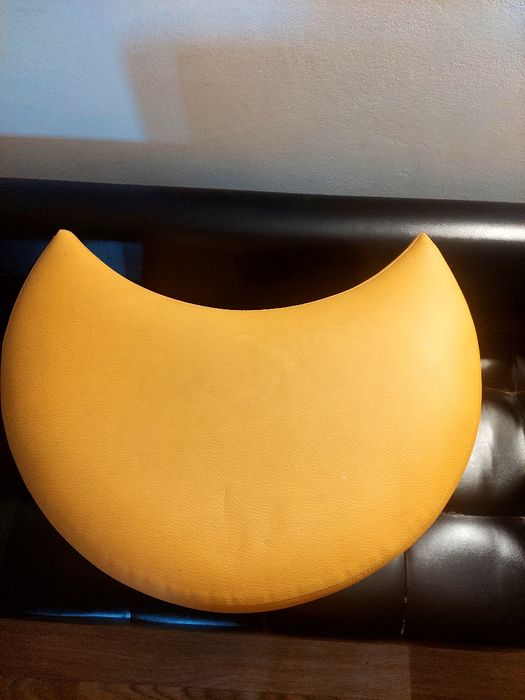 Пуф Марбет Полумесяц 400x400x240 мм