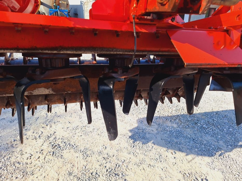 Agregat aktywny 2,5m Kuhn HRB252  stan bdb brona wirowa nie Amazone