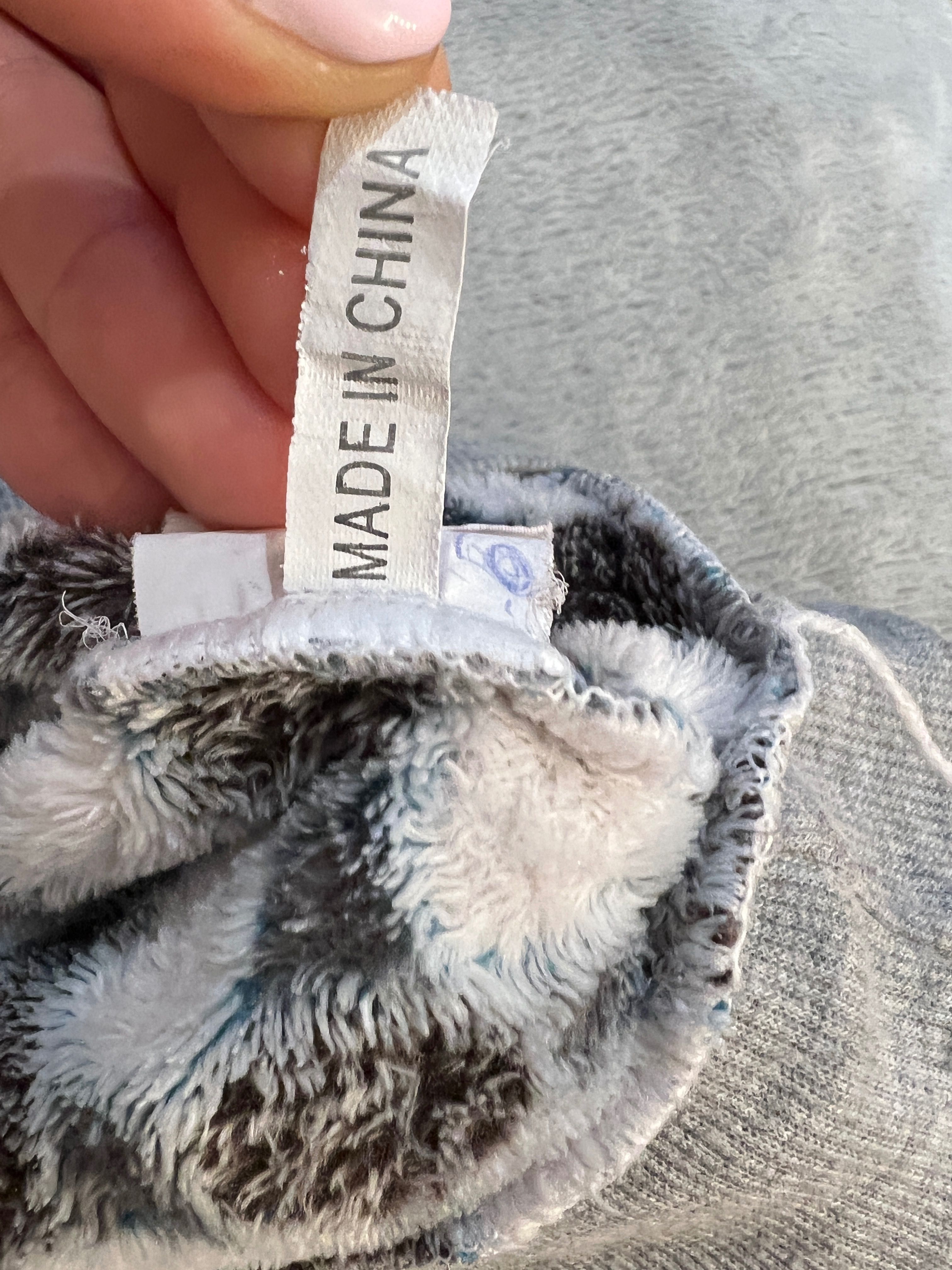 Góra od piżamy / pluszowa bluzka z długim rękawem w kropki