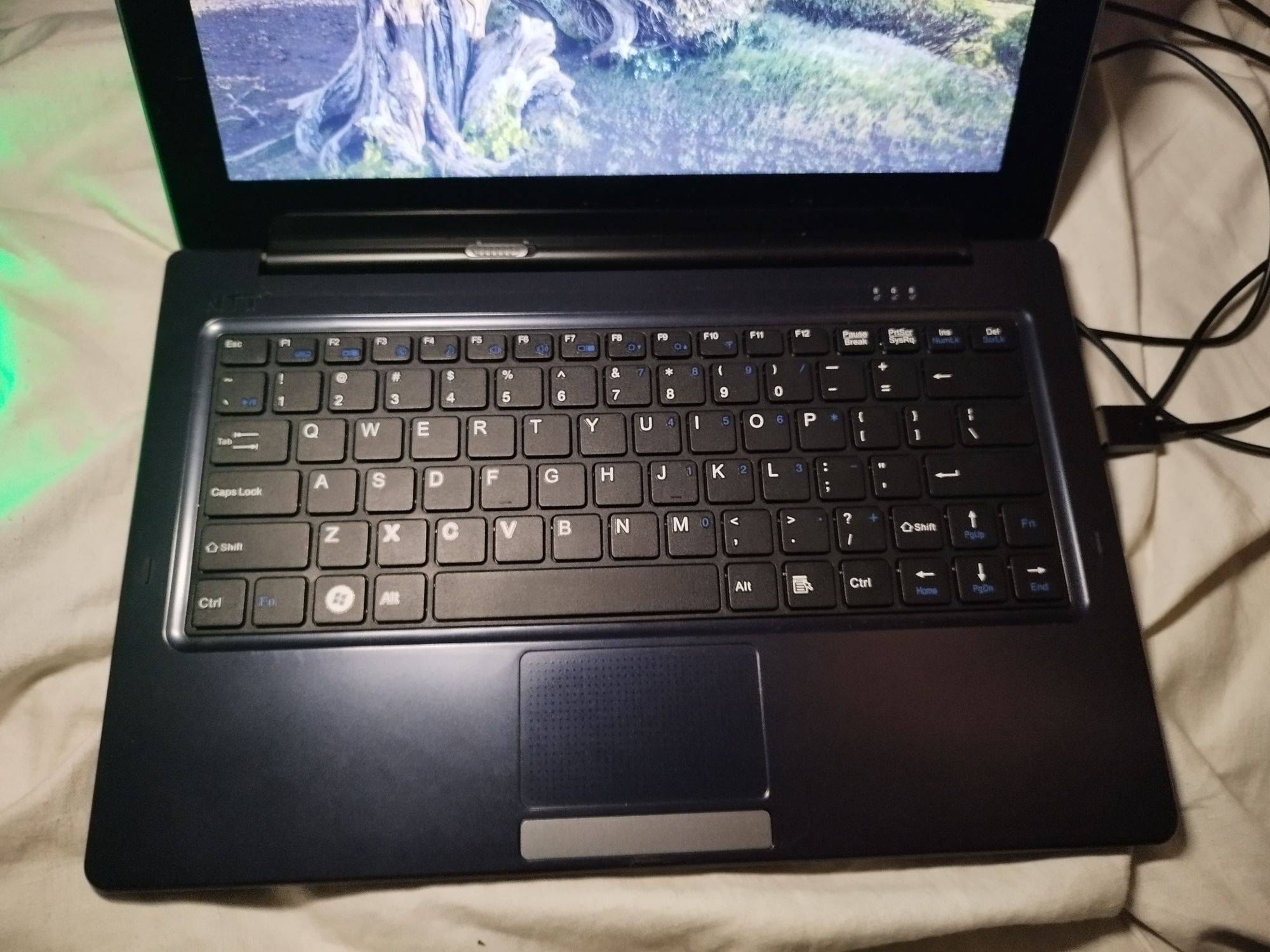 Mały Retro Laptop NTT sprzedam