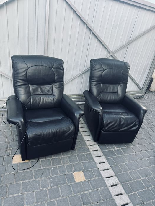 Крісла реклайнер натуральна шкіра з Європи ідеальний стан електро