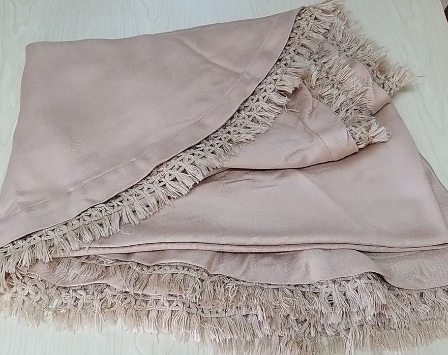 Toalha para mesa redonda.