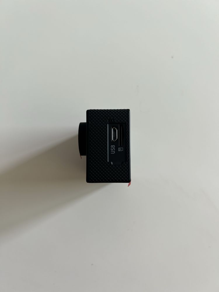 SJCAM kamera sportowa + etuj