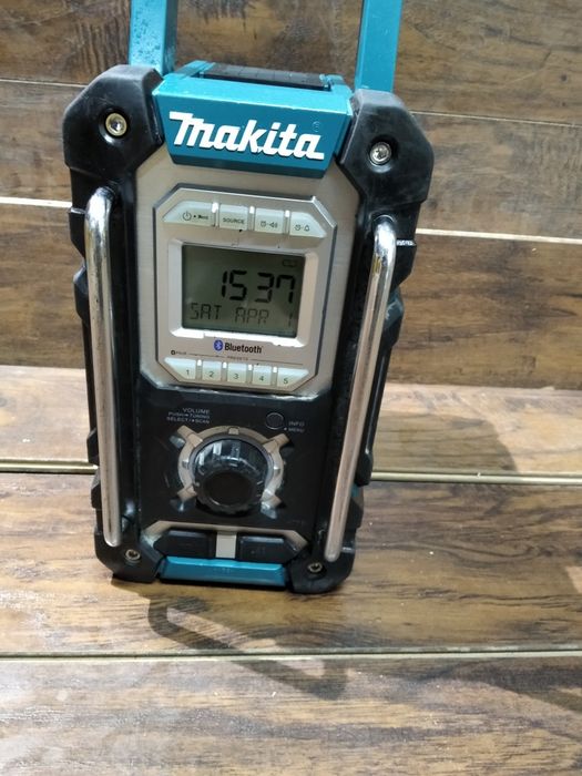 Radio budowlane makita dmr 108