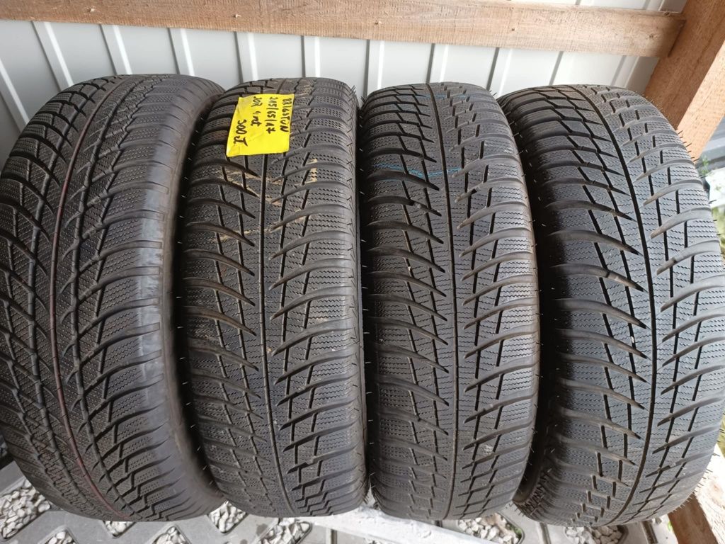 Komplet opon zimowych Bridgestone 215/65/17