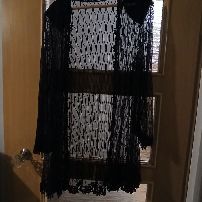 Koronkowy peniuar, narzutka rozm uniwersalny