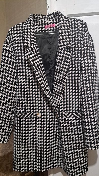 Піджак,жакет-пальто