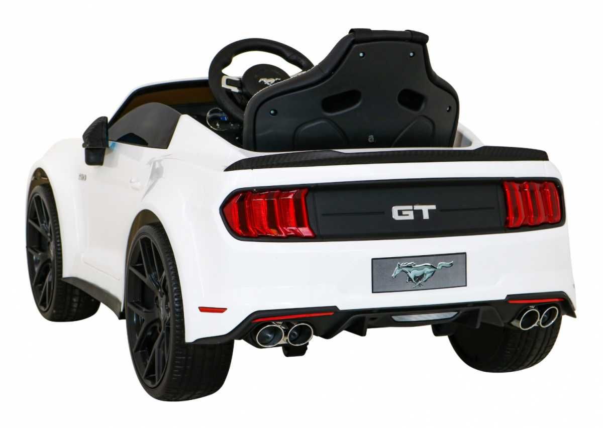 Ford Mustang GT Auto Na Akumulator Biały SX2038