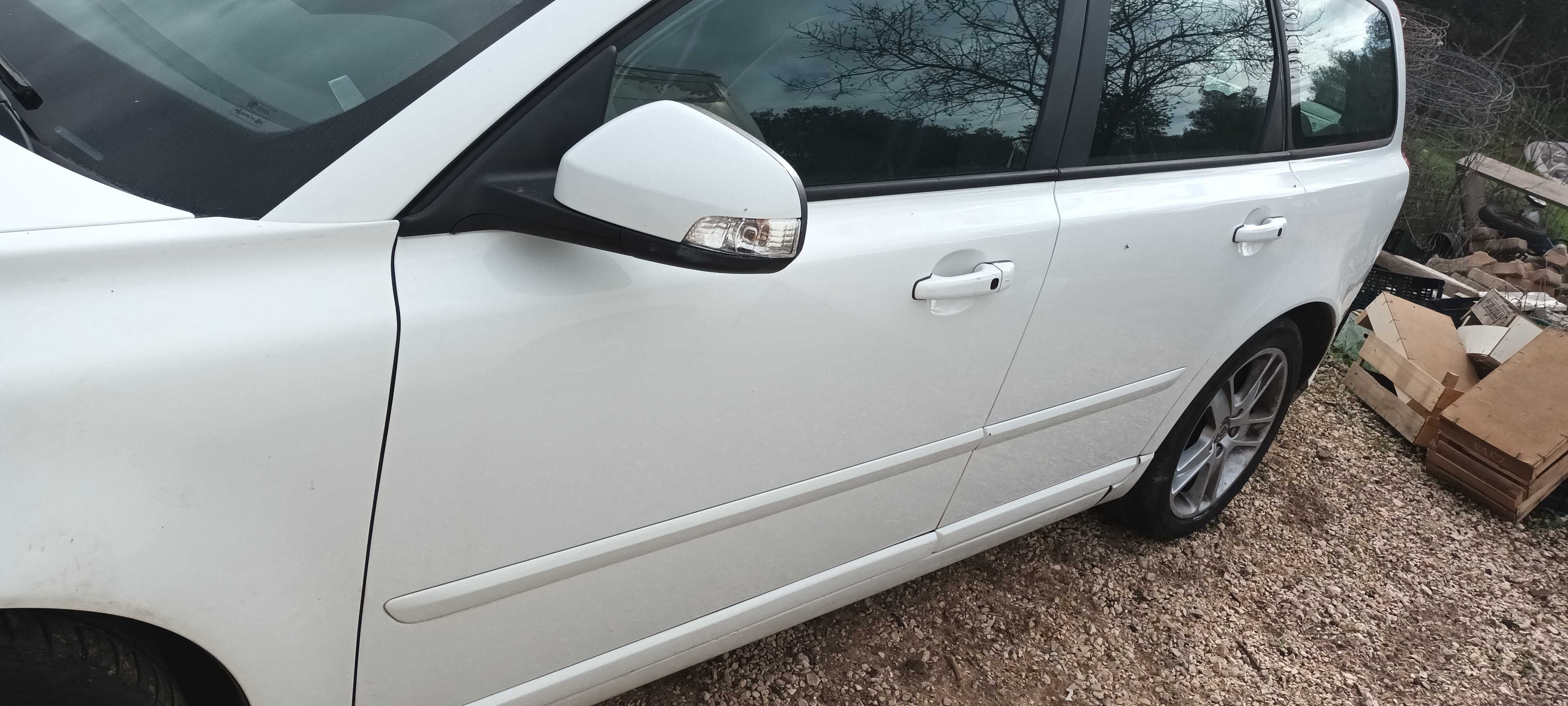 Volvo V50 vendo em bom estado carroçaria