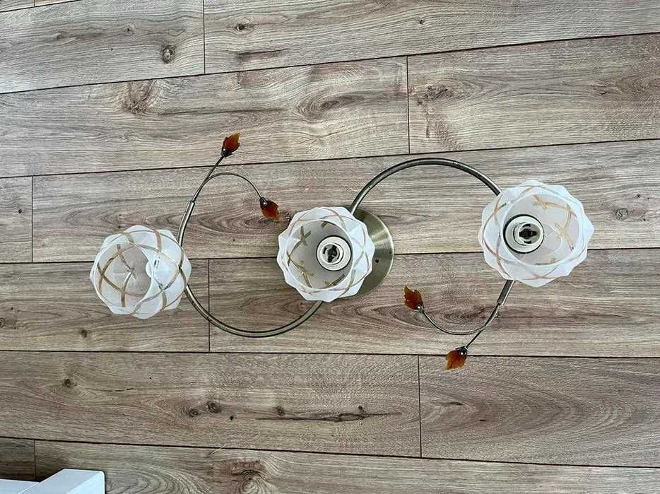 Lampa wisząca sufitowa do salonu sypialni z trzema kloszami